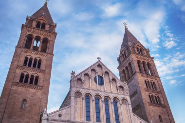 Pecs, Macaristan 'daki katedral. Yüksek kalite fotoğraf