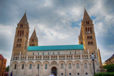 Pecs, Macaristan 'daki katedral. Yüksek kalite fotoğraf