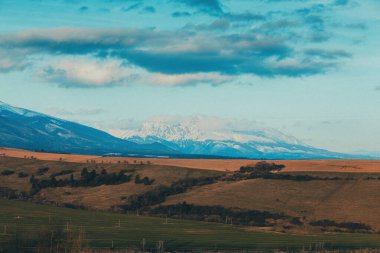 Liptovsky Mikulas, Slovakya 'dan Yüksek Tatra manzarası. Yüksek kalite fotoğraf