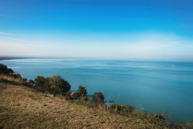 Balatonvilagosu 'dan Balaton Gölü manzarası. Yüksek kalite fotoğraf