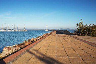 Macaristan, Siofok 'taki Balaton Gölü' nün rıhtımında. Yüksek kalite fotoğraf