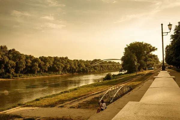 Tisza Nehri kıyısında, Macaristan. Yüksek kalite fotoğraf