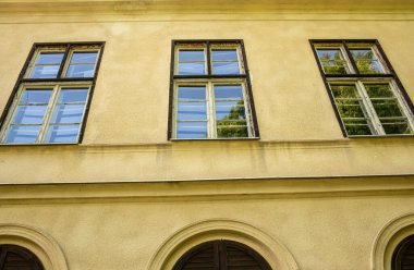 Sliac, Slovakya 'daki Spa Resort' ta tarihi bir otel. Yüz tanıma programı. Yüksek kalite fotoğraf