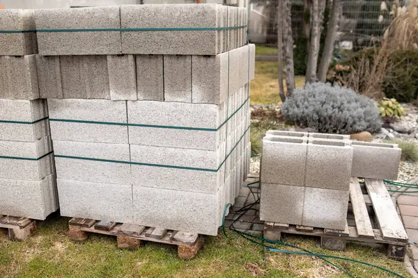 İnşaat için beton yığını. Yüksek kalite fotoğraf