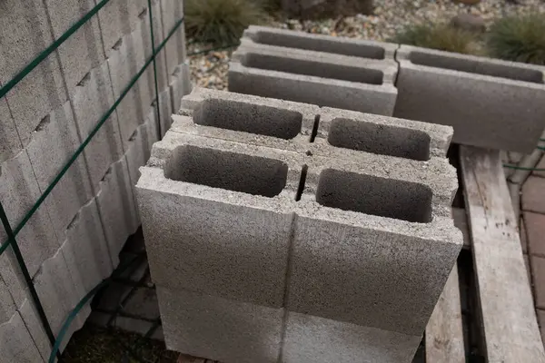 İnşaat için beton yığını. Yüksek kalite fotoğraf