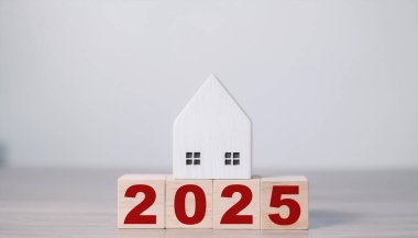2025 Tahta Bloklar 'daki Basit Ahşap Ev Modeli Emlak Görüşü Tarafsız Arkaplan