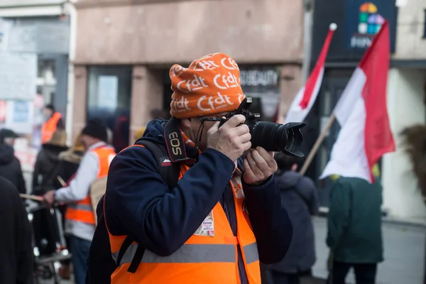 Mulhouse Frankrike Mars 2023 Porträtt Man Som Fotograferar Gatan Protesterna — Stockfoto