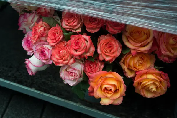 Closeup Orange Roses Bouquets Florist Street Royalty Free Stock Images