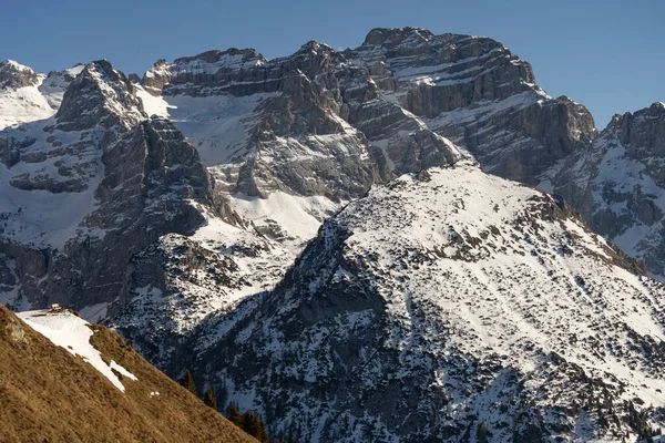Пинзоло Зимний Солнечный День Val Rendena Dolomites Italian Alps Trentino — стоковое фото