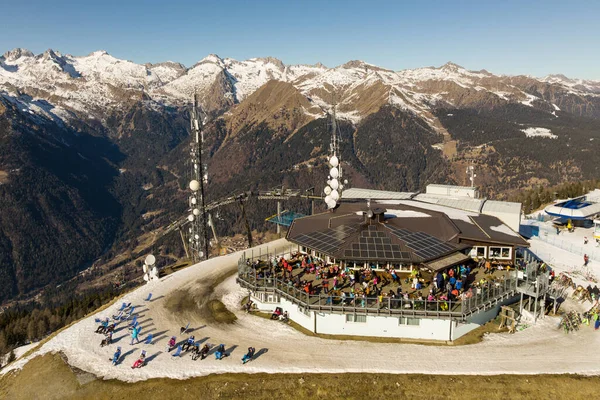 Pinzolo Einem Sonnigen Wintertag Val Rendena Dolomiten Italienische Alpen Trentino — Stockfoto