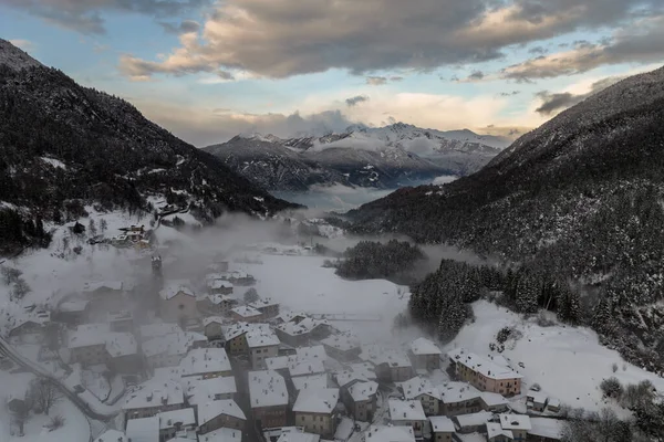 Italian Mountain Town Berguzzo Alps Adamello Brenta Park Dolomites Itlian — Stock Photo, Image