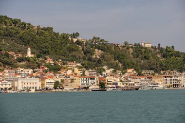 Yunanistan 'ın Bochali bakış açısından görülen Zakynthos limanı. Zakynthos rıhtım şehri. Yunanistan 'ın Zante Zakynthos kentinin Panoraması.