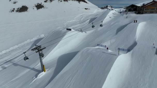 Vista Aérea Aviones Tripulados Madonna Campiglio Ursus Snowpark Val Rendena — Vídeo de stock
