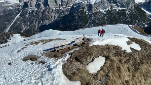 Dron Powietrzny Zimowy Widok Alpy Dolomitowe Włoszech Pinzolo Zimowy Słoneczny — Wideo stockowe