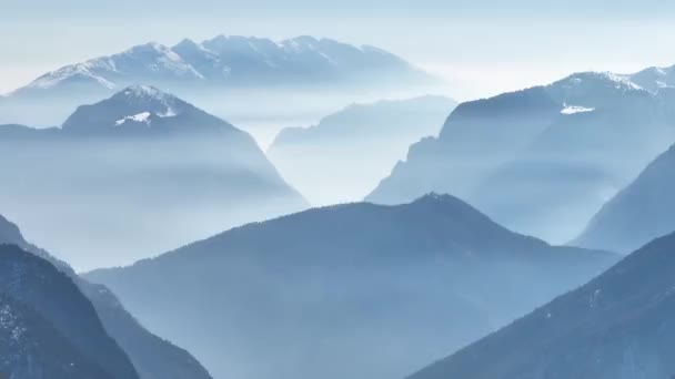 Воздушный Беспилотник Зимний Вид Альпы Доломитов Италии Пинзоло Зимний Солнечный — стоковое видео