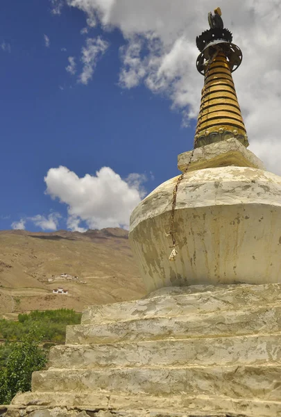 Closeup White Stupa Padum Zanskar Valley Ladakh India — Stock Photo, Image