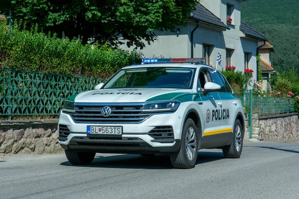 Nova Bana Słowacja Lipca 2023 Słowacki Samochód Policyjny Samochód Policyjny — Zdjęcie stockowe