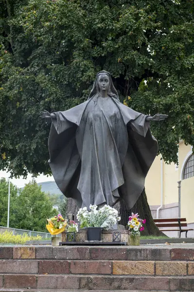 Nova Bana Bakire Meryem Heykeli Slovakya — Stok fotoğraf