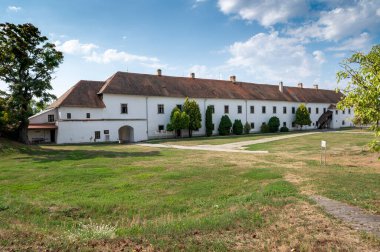 Dobos Malikânesi (Dobuvsky Kastiel) Levice Kalesi bölgesinde. Slovakya.