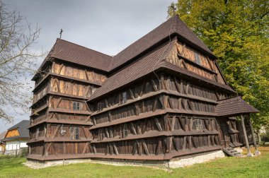 Hronsek, Banska Bystrica, Slovakya 'daki tahta protestan artiküler kilise. Unesco Dünya Mirası Bölgesi.