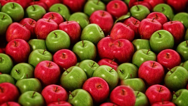 一堆新鲜的绿色和红色苹果 — 图库照片