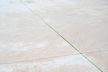 beyaz kiremit ve beton zemin, inşaat endüstrisi