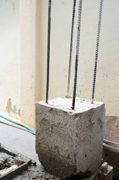 Barre Acier Sur Poteau Ciment Plancher Ciment Industrie Construction — Photo
