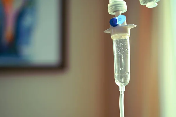 Intraveneuze Vloeistof Voor Behandeling Van Patiënt Het Ziekenhuis — Stockfoto