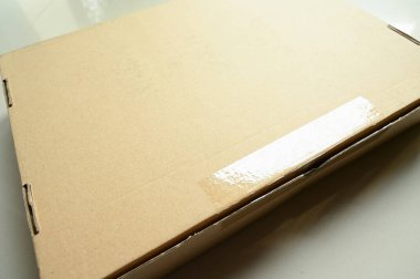 Kargo için kahverengi kutu ambalajı, kağıt desenli