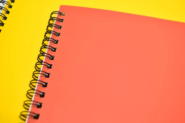 Orangefarbenes Und Gelbes Notizbuch Für Design Schreibwaren Büro — Stockfoto