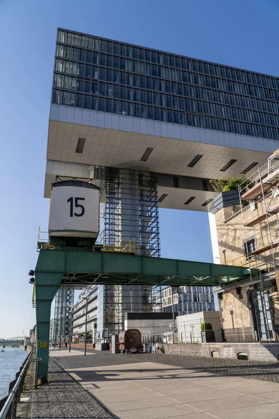 Kranhaus İş Merkezi Sabah Görüşü Güneşli Gün, Köln Almanya