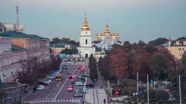 View Sofia Square Kyiv Michaels Cathedral Transport Drives Streets Evening — Stock Video