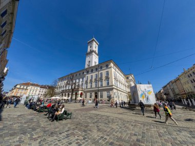Lviv 'in ana meydanı. Old Town, Lviv 'in merkezi. Pazar Meydanı