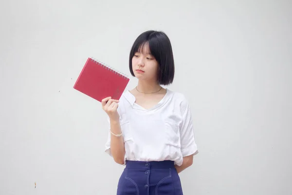 Asiatisch Thai Teen Weiß Shirt Hübsch Mädchen Zeigen Ein Buch — Stockfoto