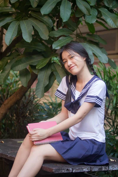 Япан Красива Дівчина Студентській Формі Щаслива Розслаблена — стокове фото