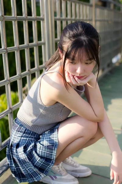 Asiatisk Thai Jente Scott Kjole Vakker Jente Smil Slappe – stockfoto