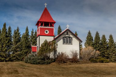 Tarihsel Pine Creek Kilisesi. Yaklaşık 1903 Pine Creek Alberta Kanada.