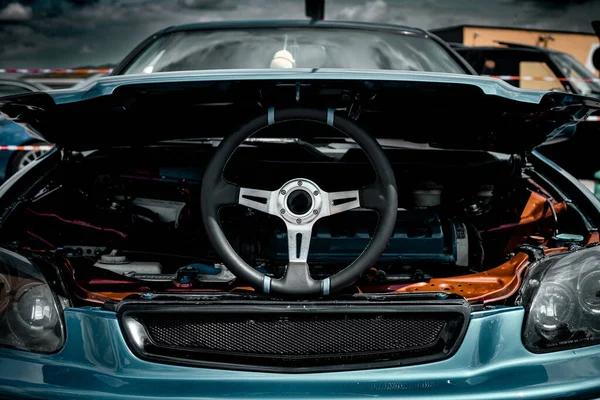 Уникальное Рулевое Колесо Синей Машине Синий Автомобиль — стоковое фото