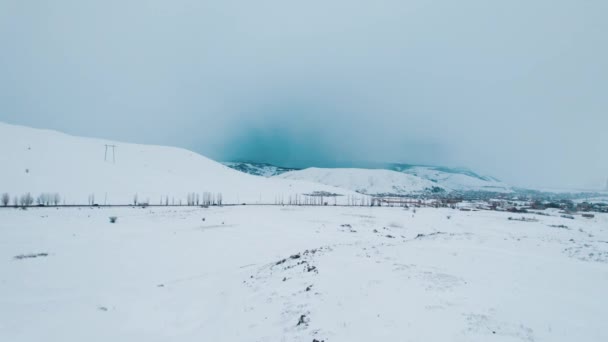 Κρύα Χιονισμένα Βουνά Μια Ευρώπη Χιονισμένα Βουνά Χειμώνας Αρμενία Σεβάν — Αρχείο Βίντεο