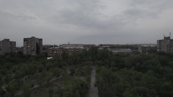 Liten Stad Eurasien Gamla Stan Flygfoto Flygfilmning Gamla Europeiska Staden — Stockvideo