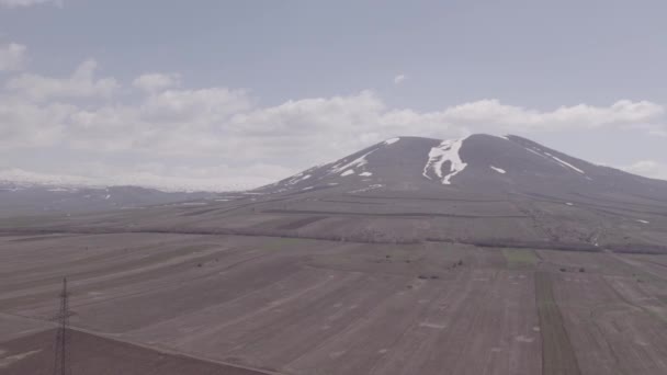 Snow Crater Volcano — Stockvideo