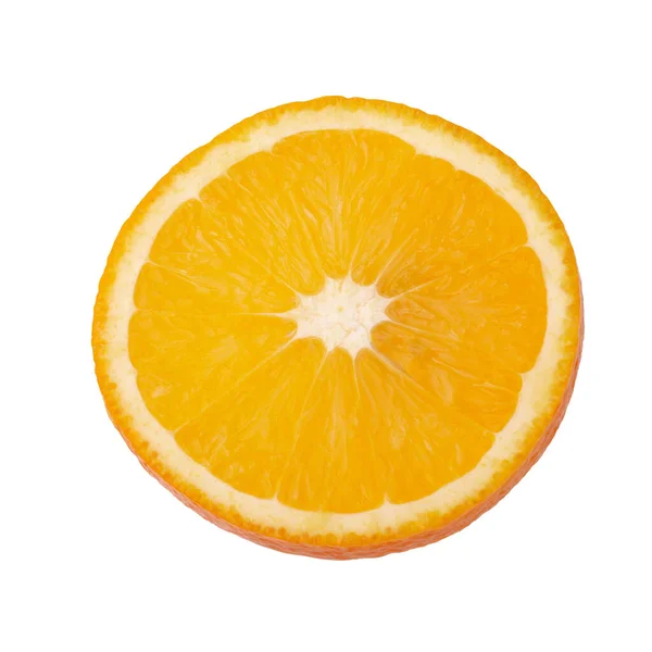 白を基調としたオレンジの新鮮な果実とオレンジのスライス — ストック写真
