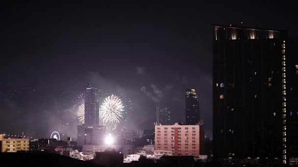 Bangkok Fireworks Festival Thailand Features Beautiful Fireworks Heart City Bright — Stock Video