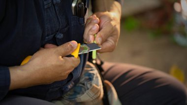 Kahve filizleri hazırlamak, kahve bitkilerini yaymak için kullanılan bir tekniktir. Arzu edilen bir kahve çeşitliliğinden başka bir bitkinin kökleri üzerine yapılan çekimlere katılarak.