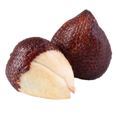 Salak meyvesi ya da yılan meyvesi. Salacca zalacca. beyaz arkaplanda izole.