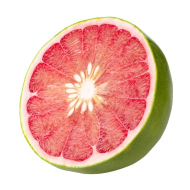 Tam ve dilimlenmiş Pomelo Citrus Tazeliği ve Sulu beyaz bir arka planda izole edilmiş.