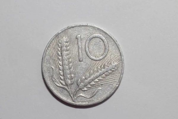 10里拉硬币 意大利老式硬币 — 图库照片