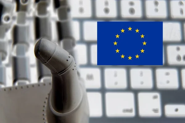 Ρομπότ Φόντο Σημαία Της Ευρώπης Έννοια Των Ευρωπαϊκών Επενδύσεων Στη — Φωτογραφία Αρχείου