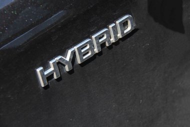 Kavramsal, Bir Araba Üzerine Metin Melezi.