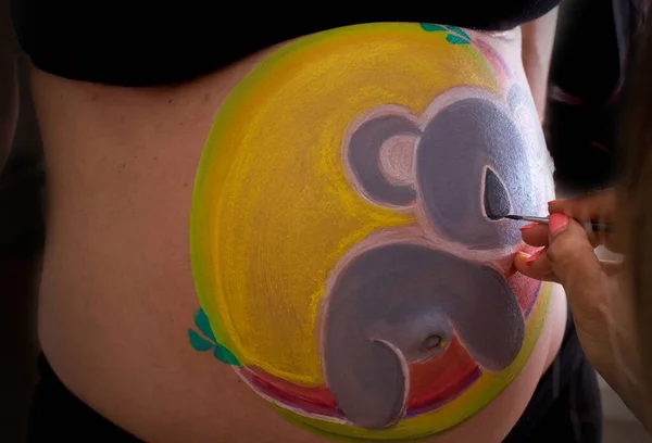 手绘怀孕的肚子 婴儿淋浴器和钟表 — 图库照片